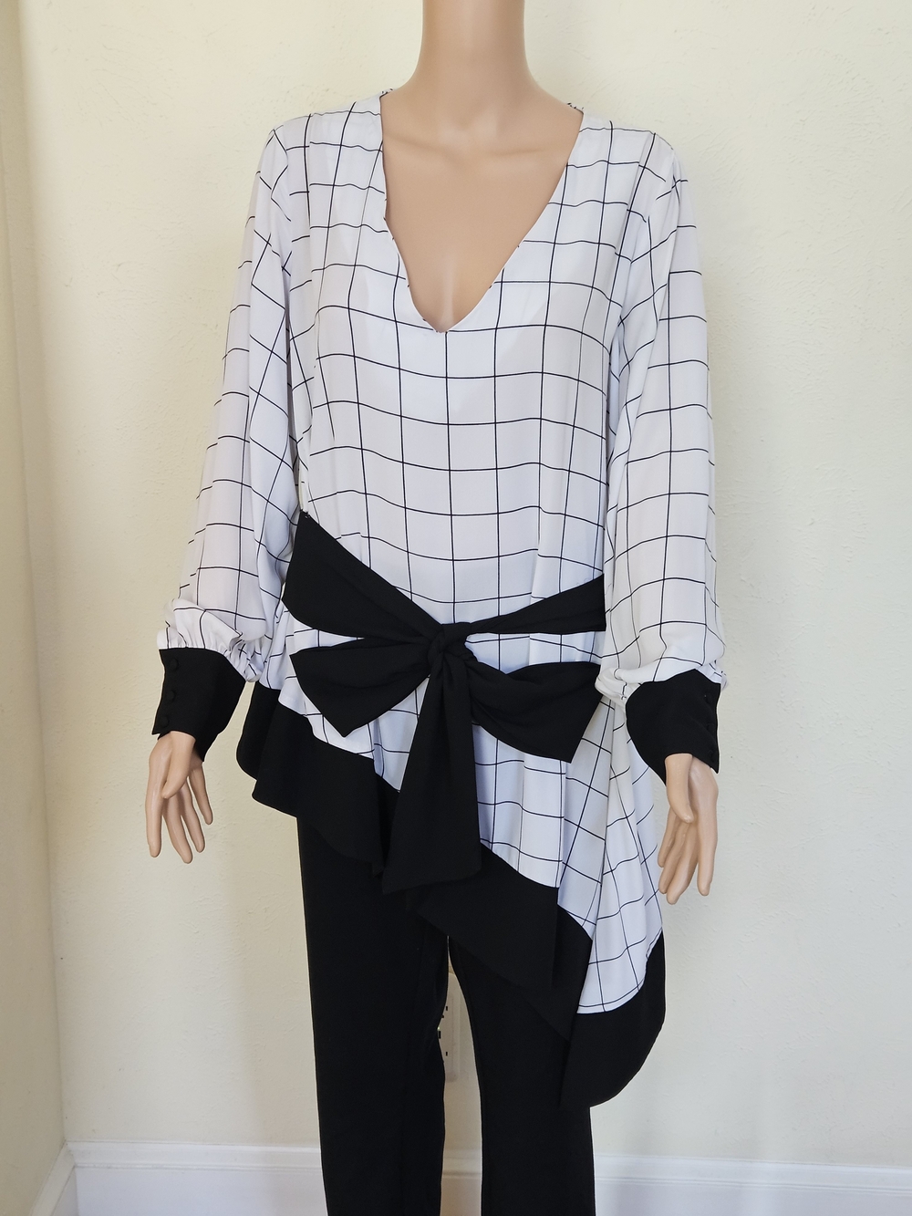 Windowpane V-Neck Tie-Waist Tunic - White/Black